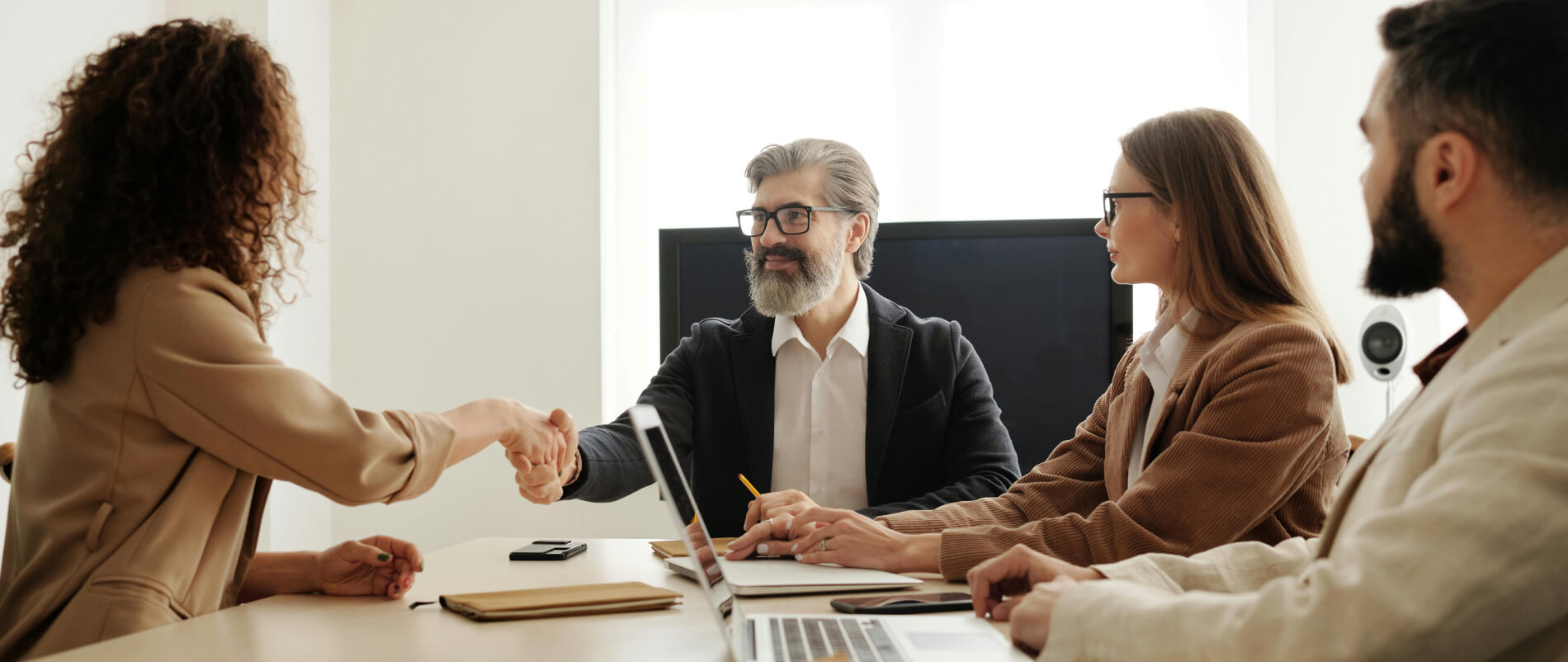 Streamline recruitment process flow management